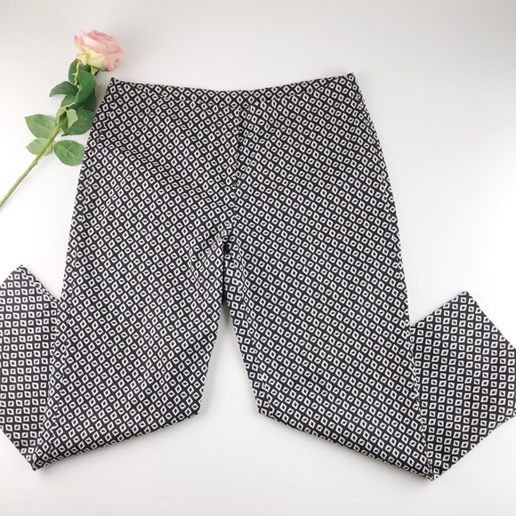 CAbi #877 Geometric Cropped Ankle Dress Pants Sz 8 - Picture 2 of 12